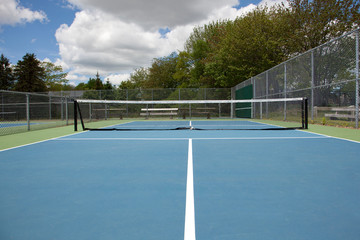 Empty tennis court