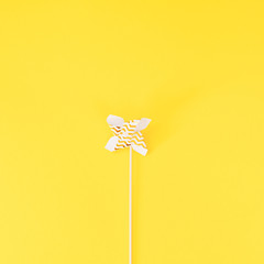 Small Golden Pinwheel toy fan