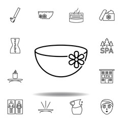 tea cup with flowers outline icon. Detailed set of spa and relax illustrations icon. Can be used for web, logo, mobile app, UI, UX