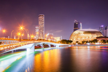 SINGAPORE, SINGAPORE - MARCH 2019: Esplanade bridge and esplanade theaters on the bay. Singapore