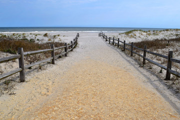 Fototapeta na wymiar Ocean City Beach Path