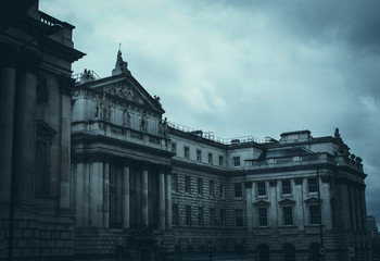 Obraz premium Moody Buildings and Skyline