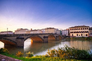 Obraz premium Florence, along the Arno River, in the Tuscany region of Italy.