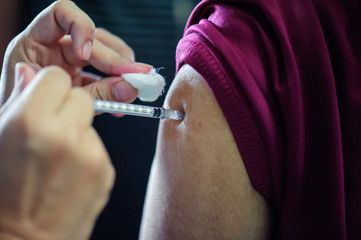 Patients are vaccinated from medical personnel: the concept of prevention