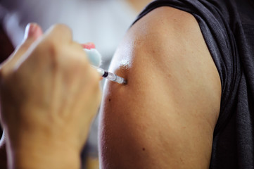Patients are vaccinated from medical personnel: the concept of prevention