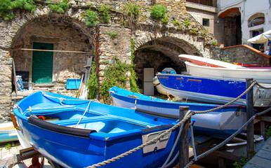 Fototapeta na wymiar Beautiful streets Riomaggiore in Cinque Terre, Italy. Summer cityscape