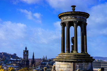 Fototapeta na wymiar Beautiful view Dugald Stewart Monument from hilltop of Calton Hill in central Edinburgh, Scotland, UK
