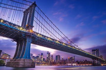 Stunning view of Manhattan Bridge - obrazy, fototapety, plakaty