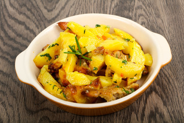 Fried potato with pork