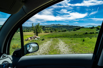 vue de la place passager d'une automobile