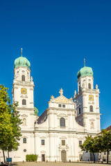 Fototapeta na wymiar View at the Saint Stephen's Cathedral in Passau - Germanay