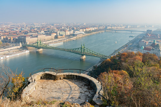 Aerial view of the Liberty Bridge bridge