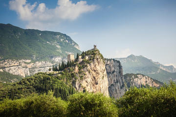 Naklejka premium Zamek Arco we Włoszech