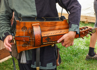 Historischers Instrument aus dem Mittelalter