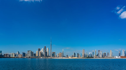 Naklejka premium Dubai cityscapes at daytime