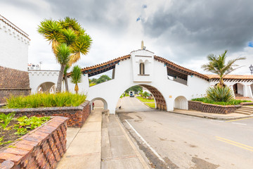 Fototapeta na wymiar Colombia Guatavita triumphal arch bridge in the historic center