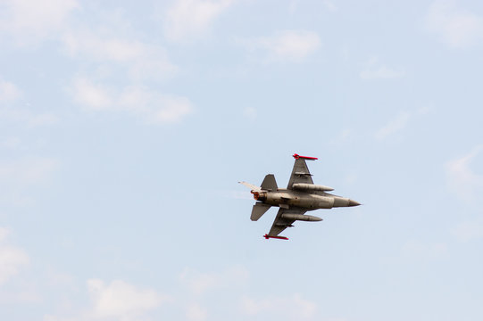 F-16 Fighting Falcon viewed from under at a airshow