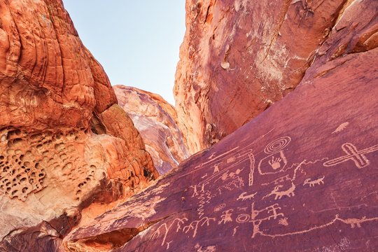 Petroglyphs Valley Of Fire 02