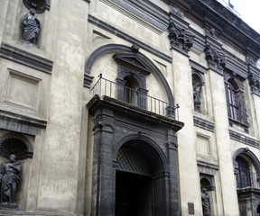 Fototapeta na wymiar L’viv — Lemberg — Lwów: Jesuitenkirche St. Peter und Paul