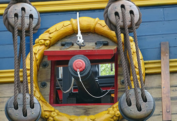 Cannon of Goto Predestinatsia warship in Voronezh, Russia © Alex Kobe