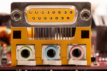 input output connections detail