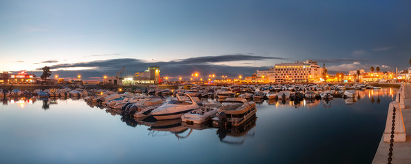 marina of Faro city at sunset - obrazy, fototapety, plakaty