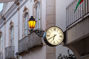 Fototapeta na wymiar Vintage clock in Faro city