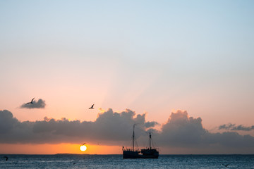 Obraz premium ATARDECER