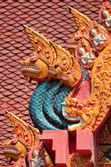 Fototapeta premium Buddha statues and patterns for decorating the stupa with roofs in Thai temples