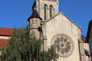 Eglise catholique Saint Clair dans le village de Brignais - Département du Rhône - France