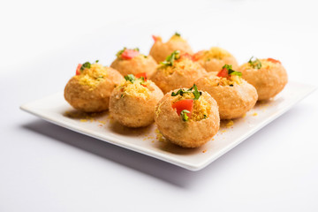 Sev puri - Indian snack and a type of chaat. Popular in Mumbai/pune from Maharashtra. it's a roadside food also served as a starter in restaurants