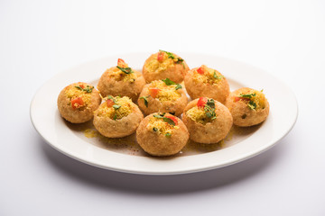Sev puri - Indian snack and a type of chaat. Popular in Mumbai/pune from Maharashtra. it's a roadside food also served as a starter in restaurants