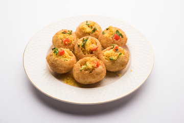 Sev puri - Indian snack and a type of chaat. Popular in Mumbai/pune from Maharashtra. it's a roadside food also served as a starter in restaurants
