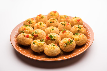 Sev puri - Indian snack and a type of chaat. Popular in Mumbai/pune from Maharashtra. it's a roadside food also served as a starter in restaurants