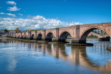 The Old Bridge built in the 17th century in Berwick on Tweed - obrazy, fototapety, plakaty