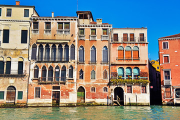 Fototapeta premium Venezia, palazzi affacciati sul canale.