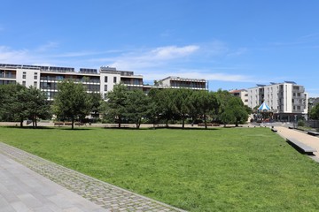 Place Hippolyte Peragut - Ville de Tassin-La-Demi-Lune  - Département du Rhône - France