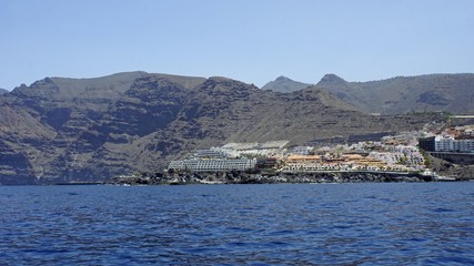 rocks around los gigantes village