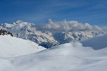 Fototapeta na wymiar Flaine (74) : Vue sur le Mont Blanc