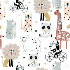 Fotobehang Honden Naadloze patroon met cartoon hand getekende beer, giraf, hond, luipaard, leeuw, panda. Creatieve kinderachtige pasteltextuur. Geweldig voor stof, textiel vectorillustratie