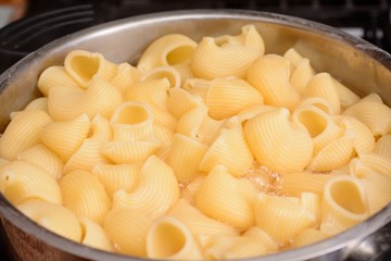 pasta pipe rigate cook in a metal pan