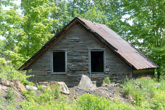 Vieille maison abandonnée en Estrie, Québec Canada