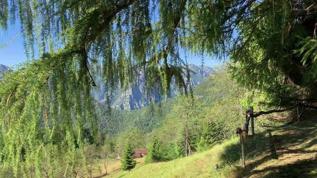 Passeggiando tra i bellissimi panorami delle Alpi Orobie Italia