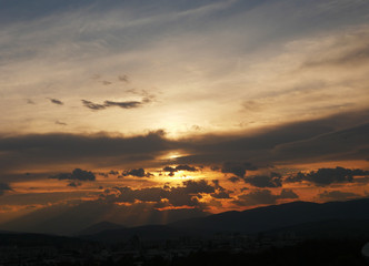 Fototapeta na wymiar beautiful golden sunset sky landscape