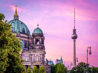 Berliner Dom nach Sonnenuntergang, Berlin © Alexey Fedorenko