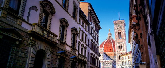 Fototapeta na wymiar Cathedral of Santa Maria del Fiore in Florence, Italy.