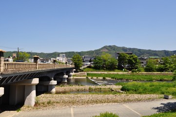 加茂大橋と右大文字