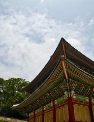 Fototapeta na wymiar 한국의 전통궁전 창덕궁