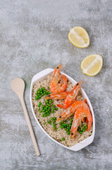 Whole shrimp with brown rice