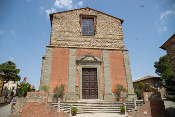 Fototapeta na wymiar Collegiata di San Michele Arcangelo in Lucignano.